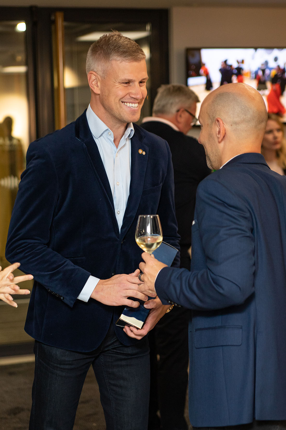 Õnnitlemise pilt üritusel