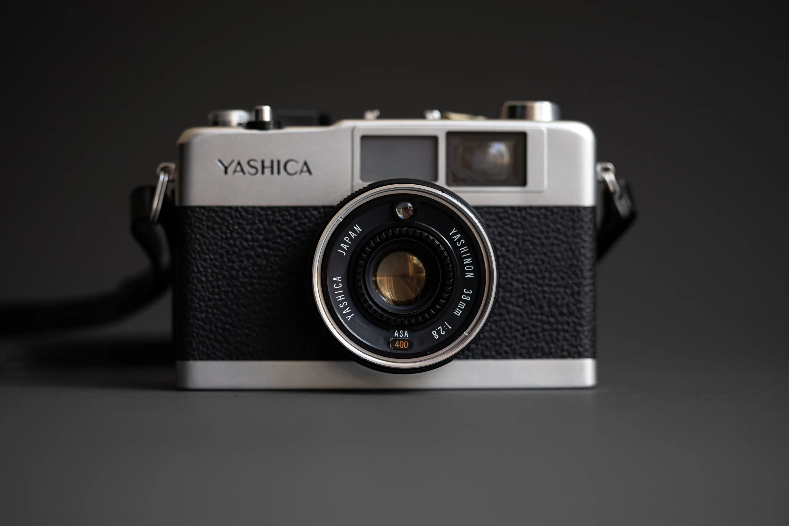 Yashica 35-ME front view